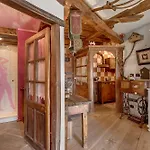 Grange Romantic Retreat Mountain View - Happy Daire *