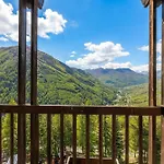 Grange Romantic Retreat Mountain View - Happy *