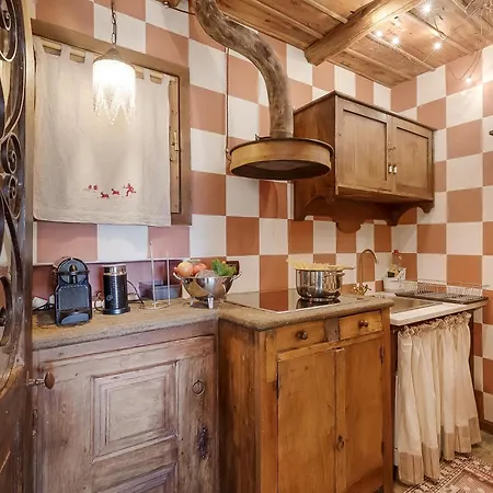 Grange Romantic Retreat Mountain View - Happy Apartament