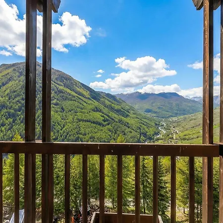 Grange Romantic Retreat Mountain View - Happy *